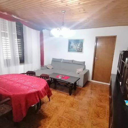 Apartman Zepina PUY Exterior foto
